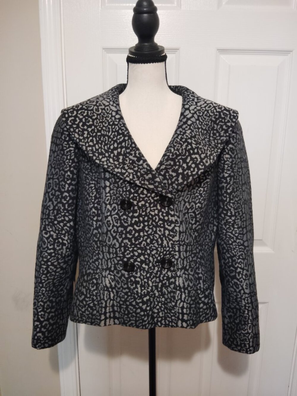 Liz Clairborne Elegant Animal Print Double- breasted Blazer women's Size 14